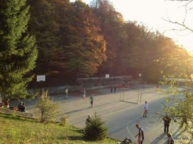 Basketball courts in Gremia Park