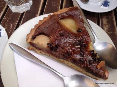 "Lunch", chocolate-pear torte